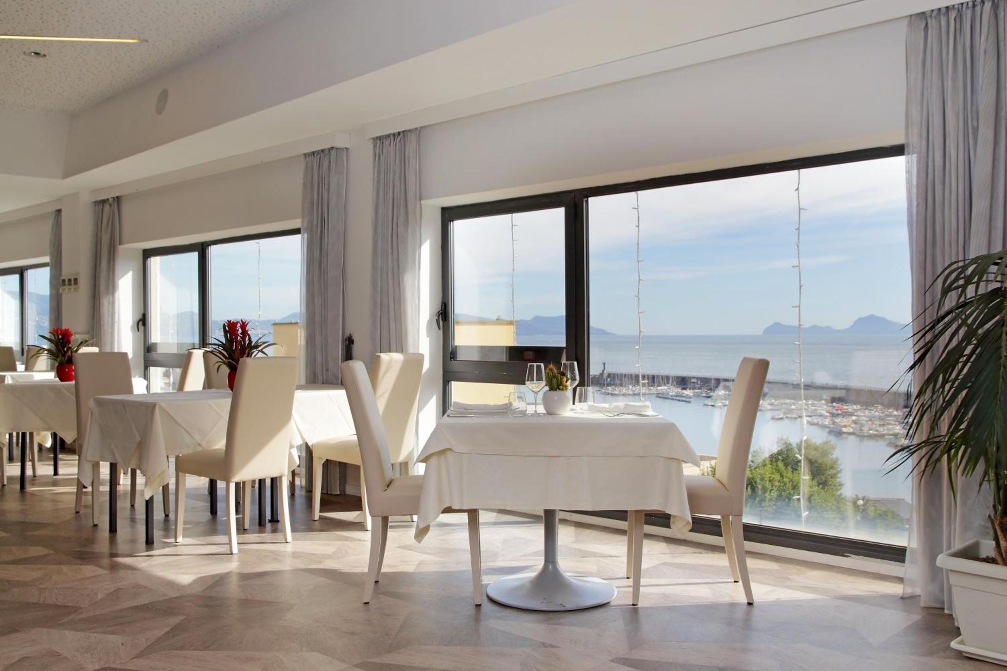 Hotel Poseidon Торре-дель-Греко Екстер'єр фото
